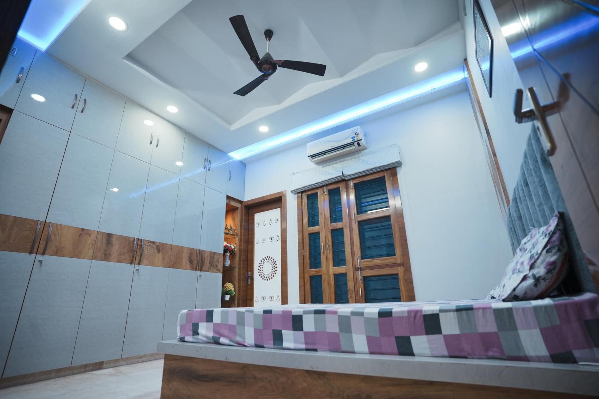 Amritam Palace A Luxury Ac Home Stay Ringas Exteriör bild
