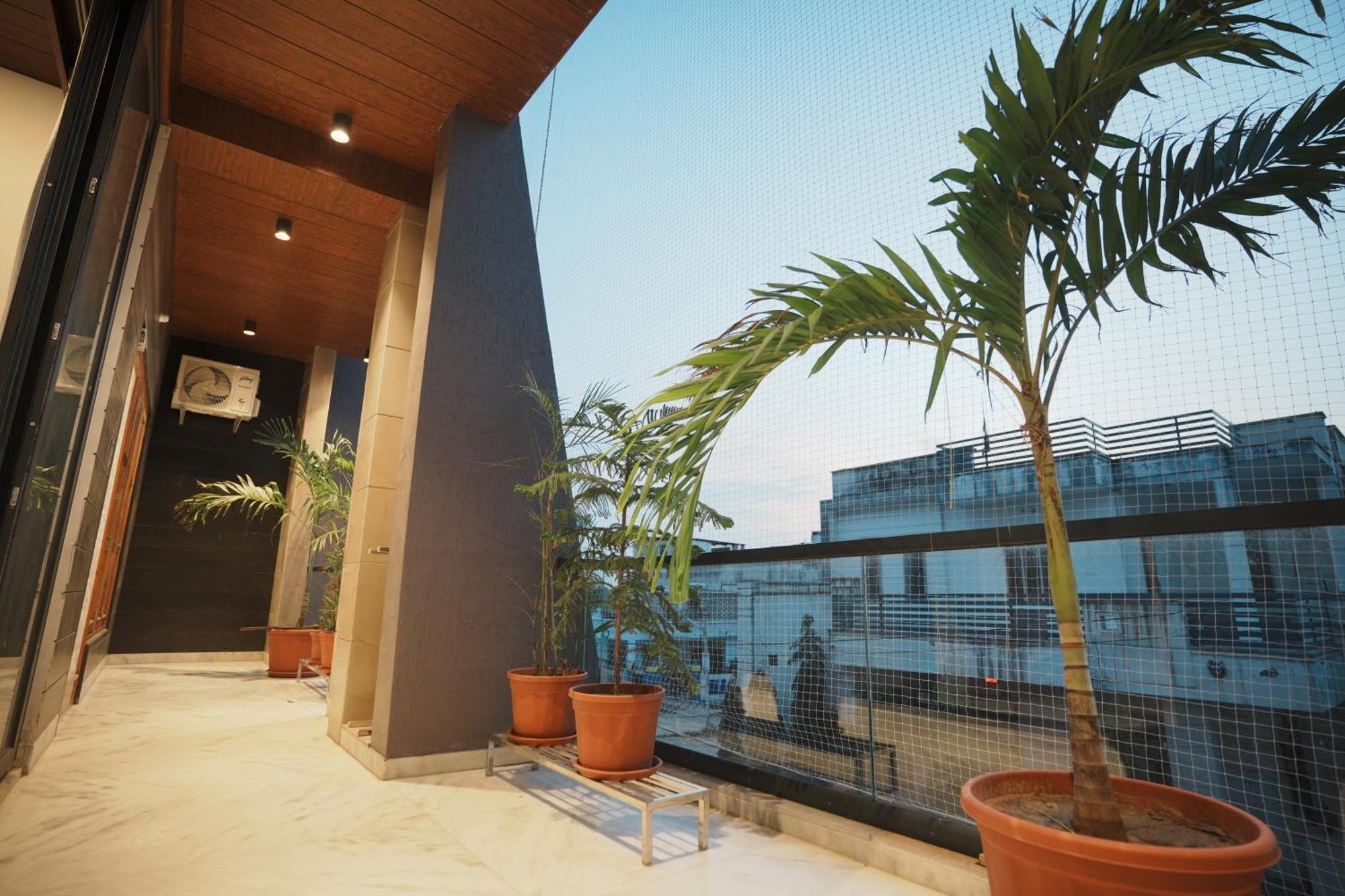 Amritam Palace A Luxury Ac Home Stay Ringas Exteriör bild