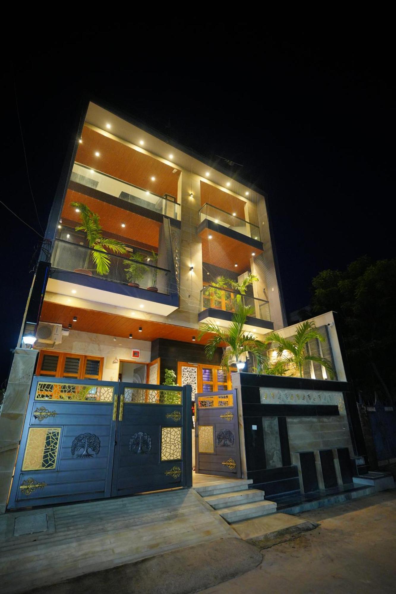 Amritam Palace A Luxury Ac Home Stay Ringas Exteriör bild