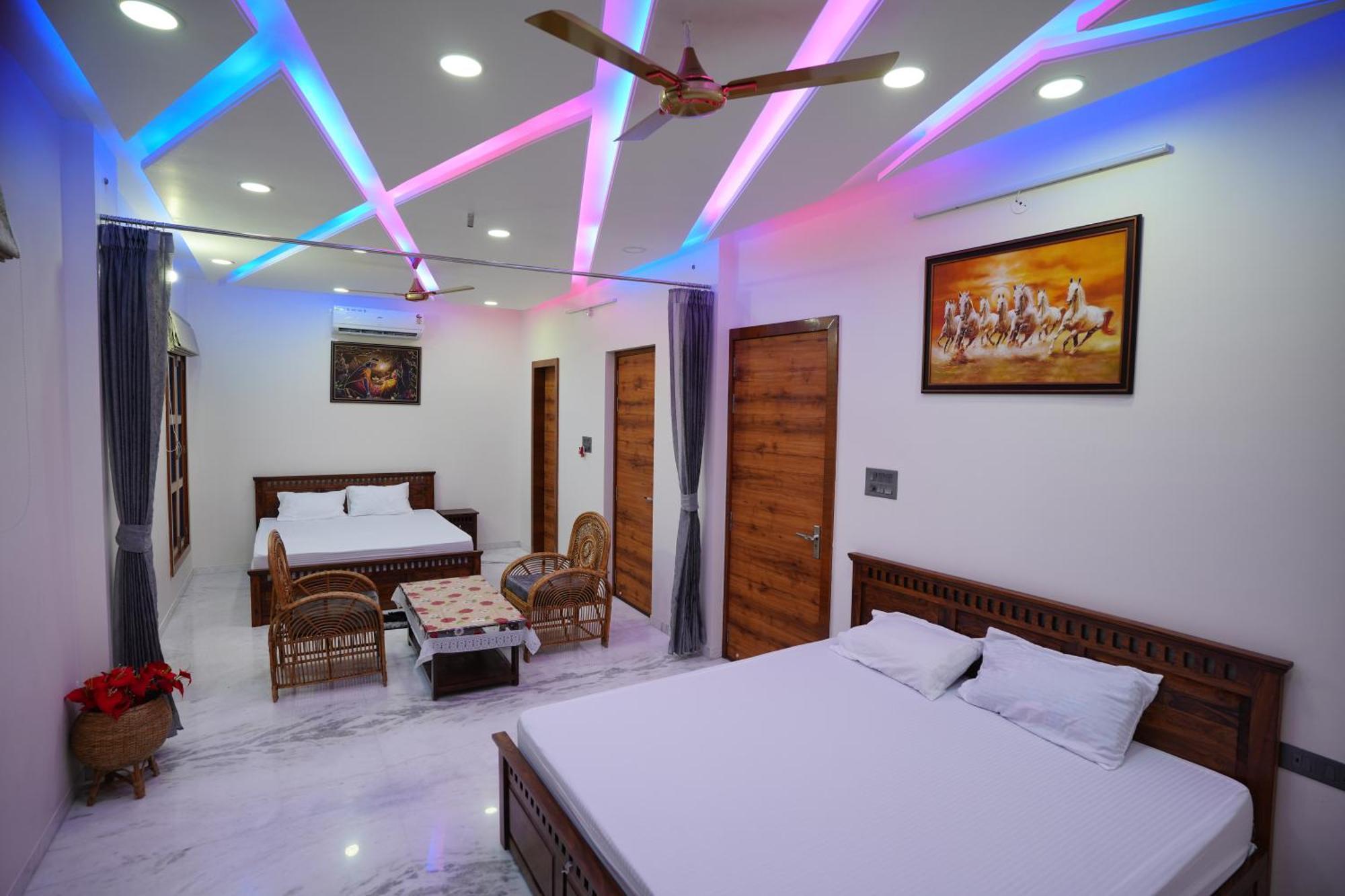 Amritam Palace A Luxury Ac Home Stay Ringas Exteriör bild