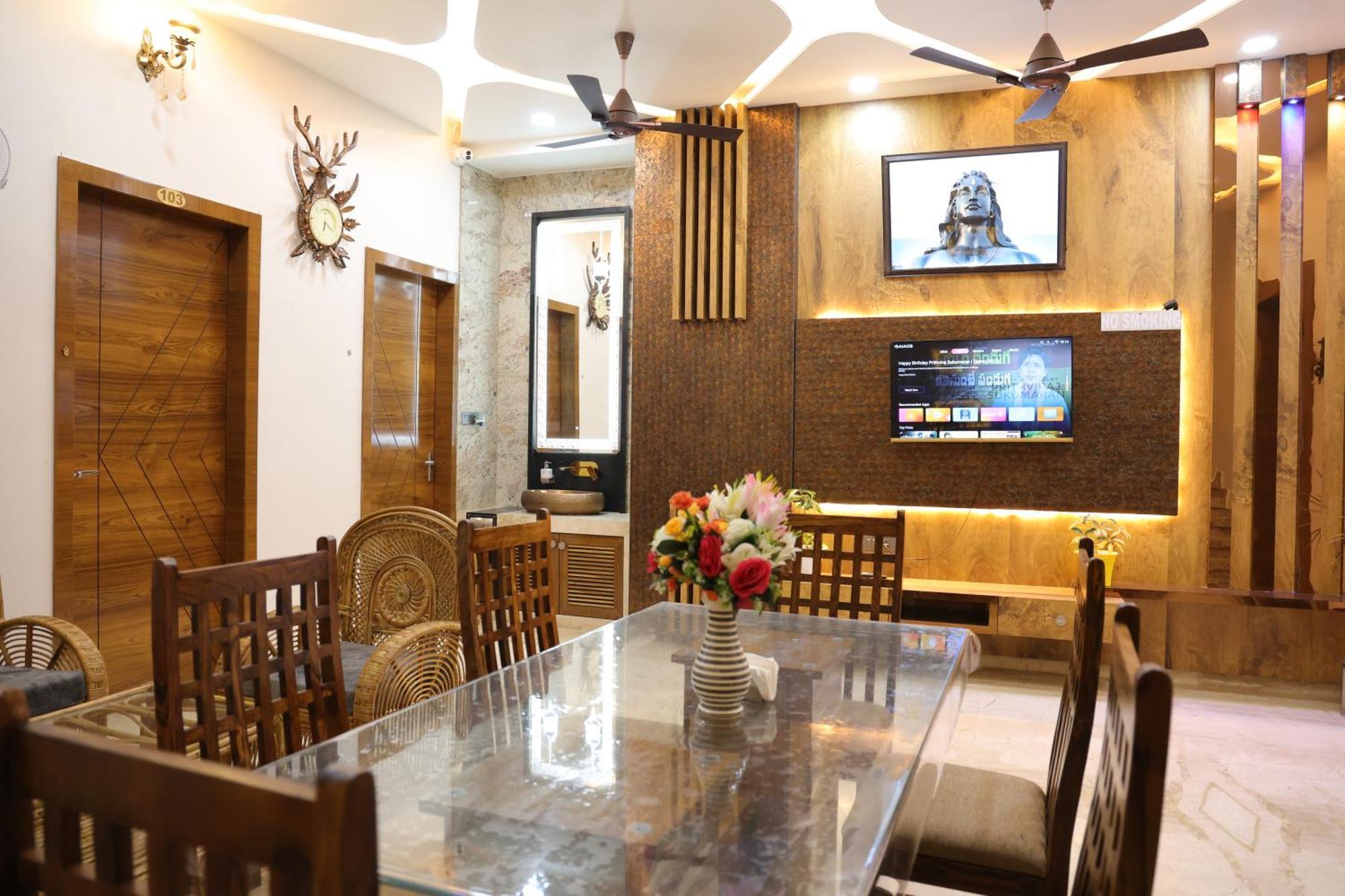 Amritam Palace A Luxury Ac Home Stay Ringas Exteriör bild