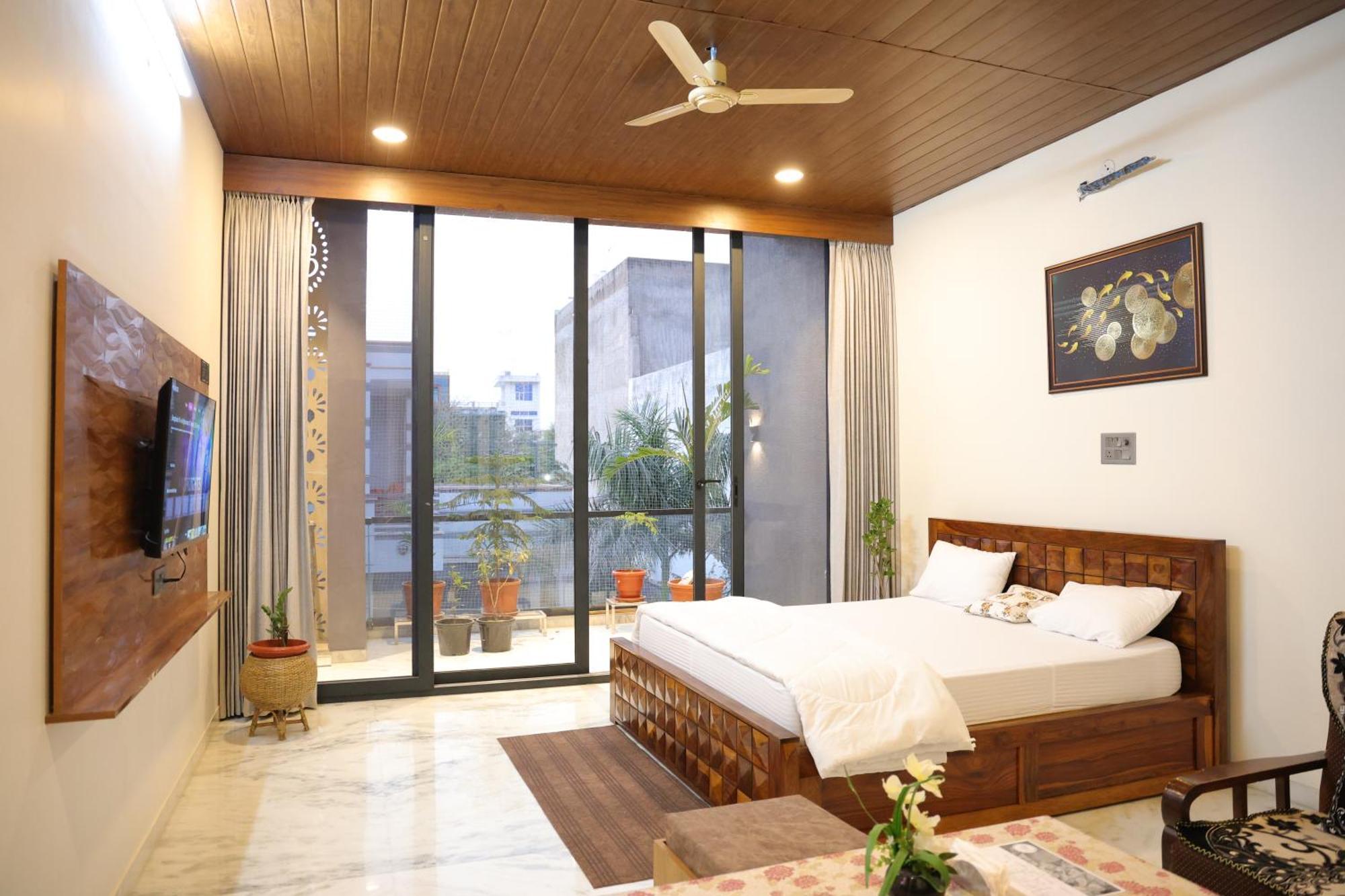 Amritam Palace A Luxury Ac Home Stay Ringas Exteriör bild