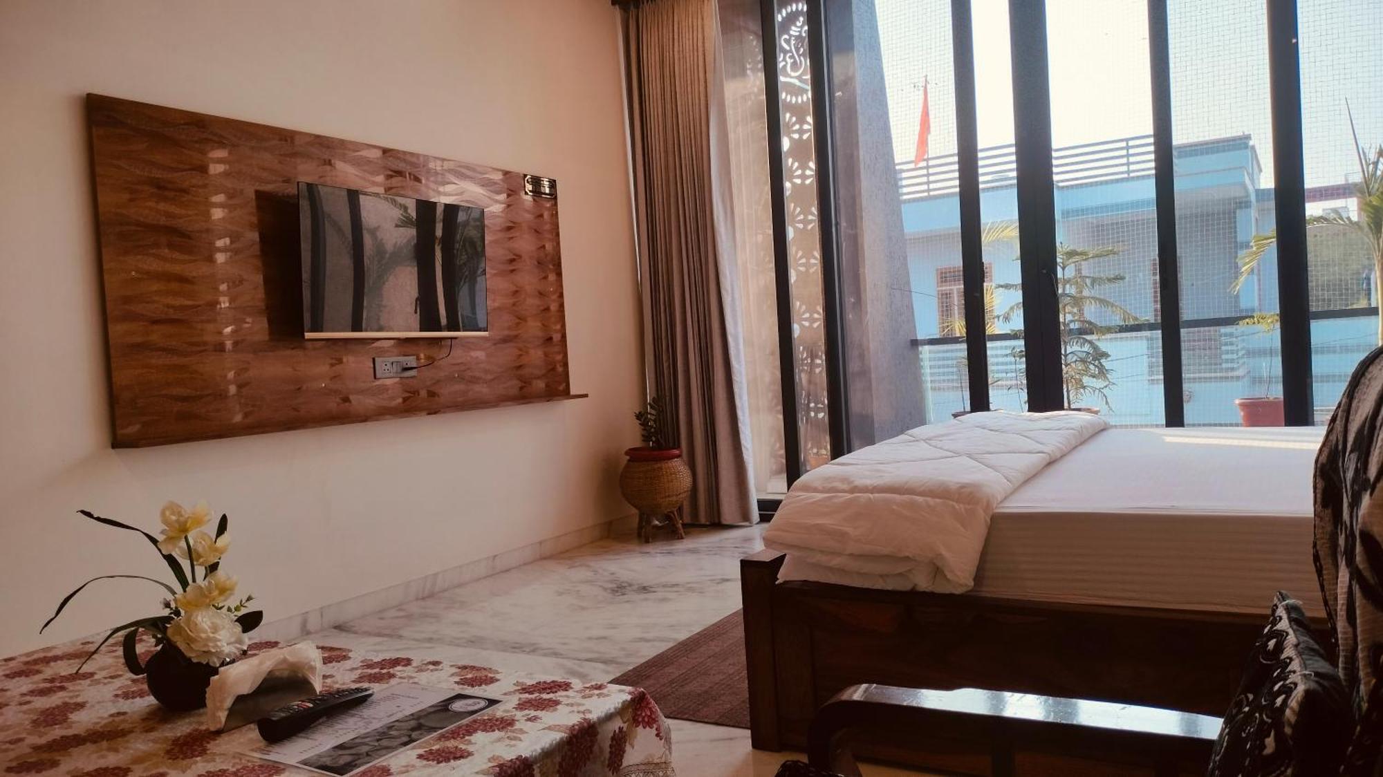 Amritam Palace A Luxury Ac Home Stay Ringas Exteriör bild